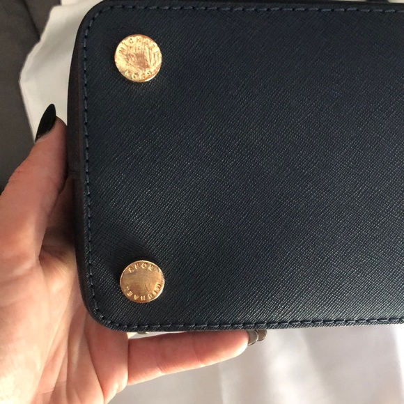 Micheal Kors handbag - Picture 7 of 7